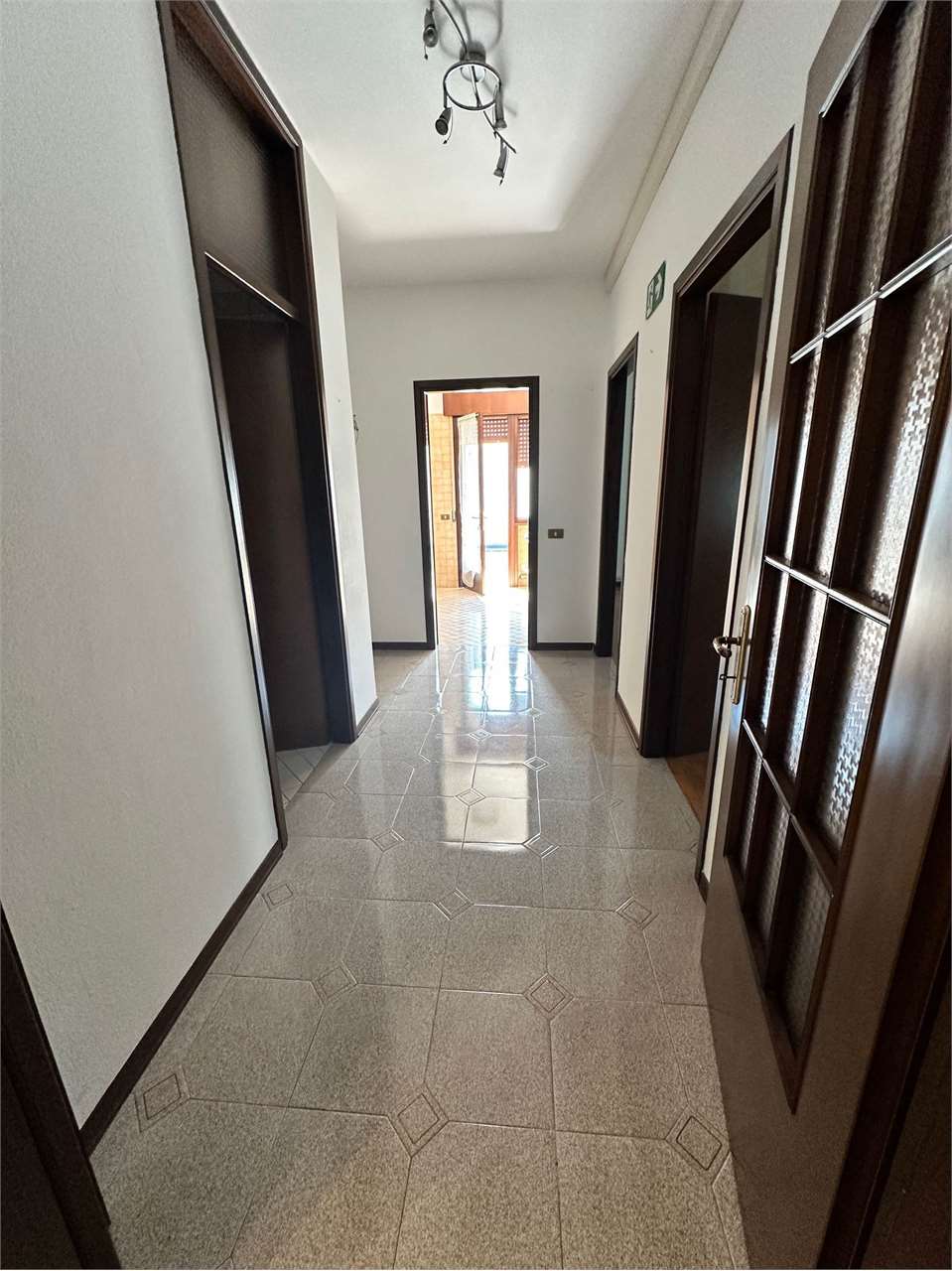 imm_5869-20250910122443-1280
